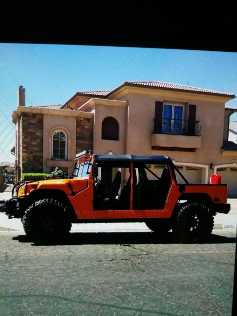 Hummer H1 Urban gorilla T-Rex replica 1980 Hummer H1 Hummer H1 Urban gorilla T-Rex replica