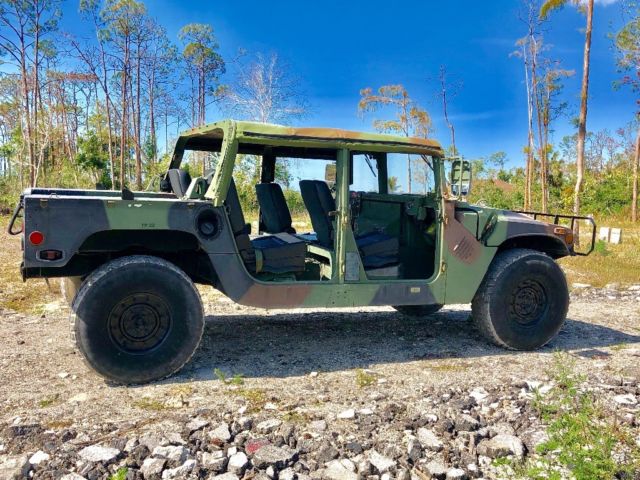 1989 Hummer H1 - photo 2