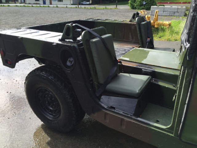 1900 Hummer H1 Humvee - photo 6