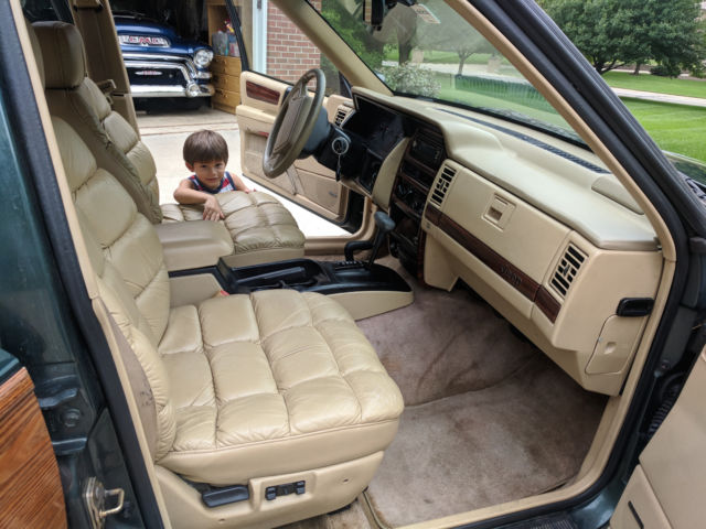 1993 Jeep Wagoneer Grand Wagoneer - photo 8