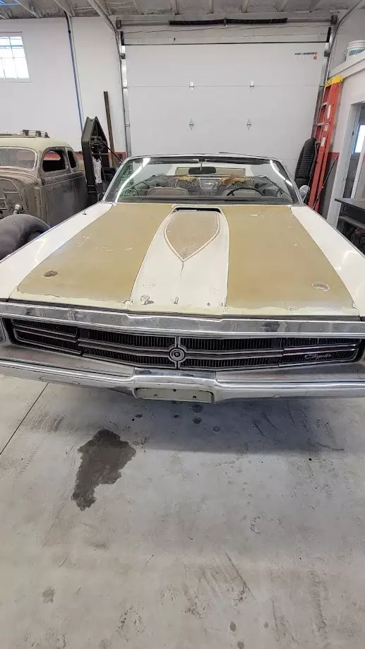 Hurst 1969 chrysler 300 convertible C-body 1969 Chrysler 300 Series