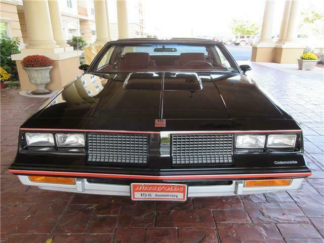 1983 Oldsmobile Hurst Cutlass Calais - photo 3
