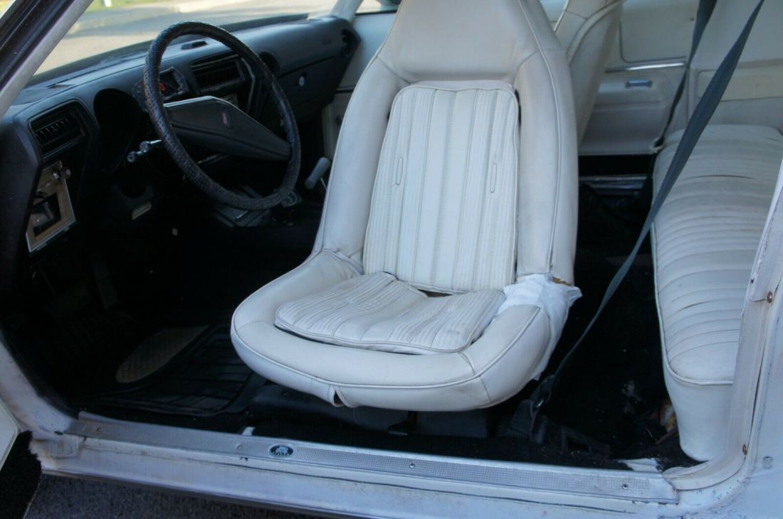 1975 Oldsmobile Cutlass HURST OLDS W 25 T TOPS - photo 12