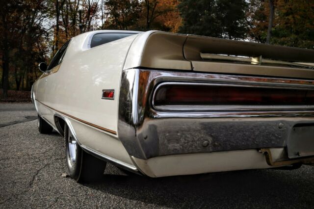 1970 Chrysler 300 Series HURST - photo 6
