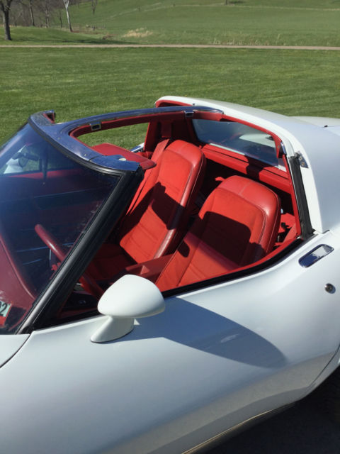 1977 Chevrolet Corvette - photo 10
