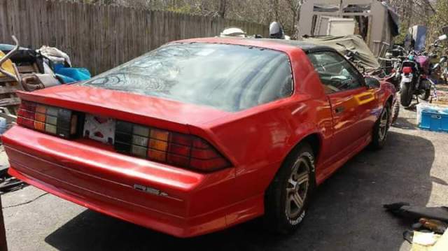 1991 Chevrolet Camaro - photo 3