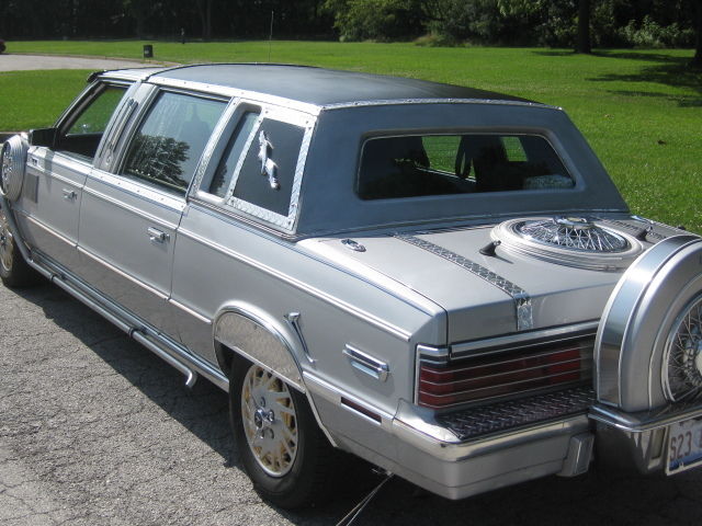 1985 Chrysler execuitive limousine - photo 6