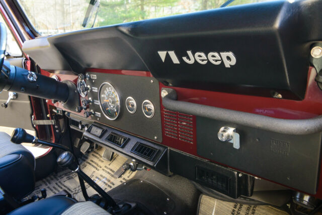 1982 Jeep CJ - photo 12