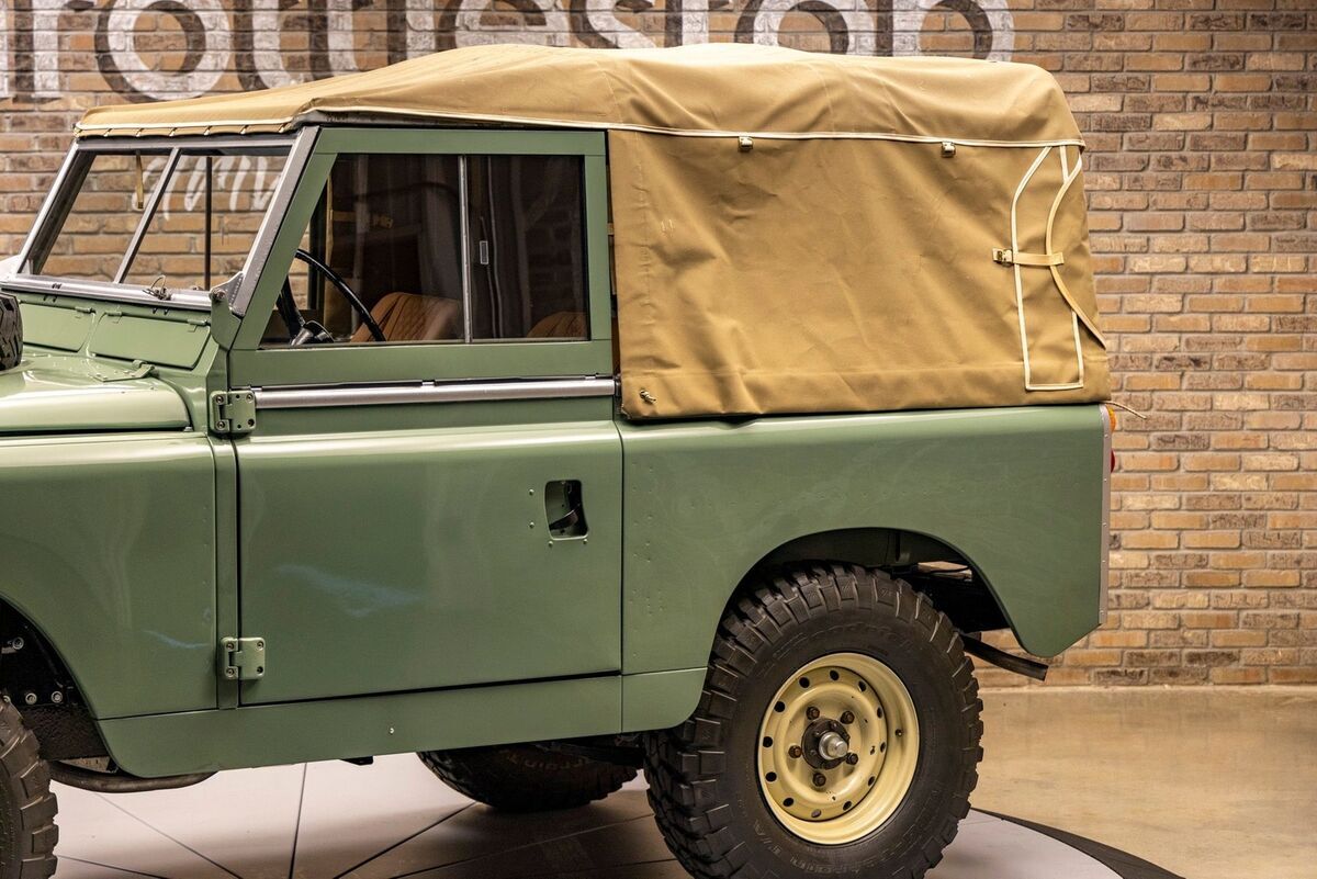 1967 Land Rover 88 Series IIA - photo 11