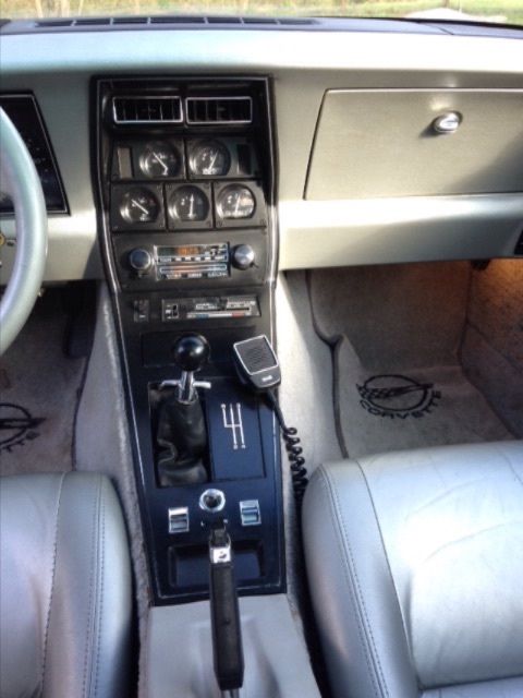1981 Chevrolet Corvette - photo 9