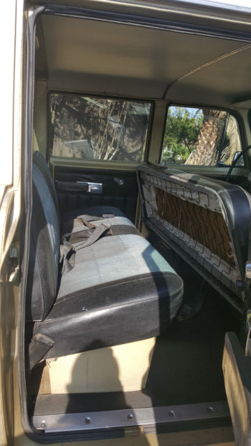 1972 International Harvester Travelette, Travelall, 1210 - photo 13