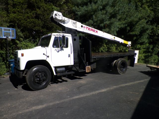 IH truck , Crane, Dump, Stake flat bed, bucket, knuckle boom, tree , derrick, 1982 International Harvester s 1900 crane , dump, bucket truck