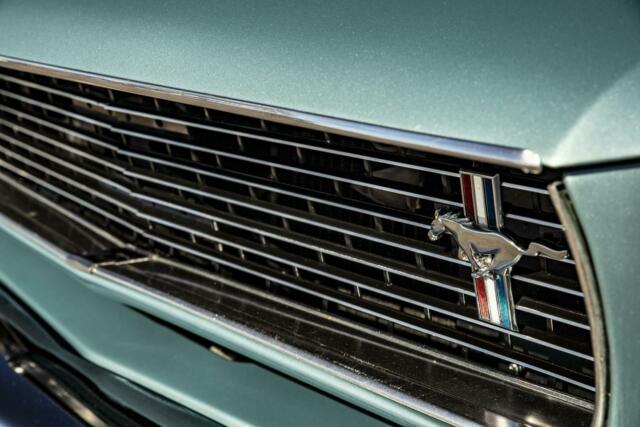 1966 Ford Mustang GT TRIBUTE COUPE EXTRAORDINARY RESTORATION - photo 4