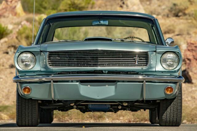1966 Ford Mustang GT TRIBUTE COUPE EXTRAORDINARY RESTORATION - photo 7