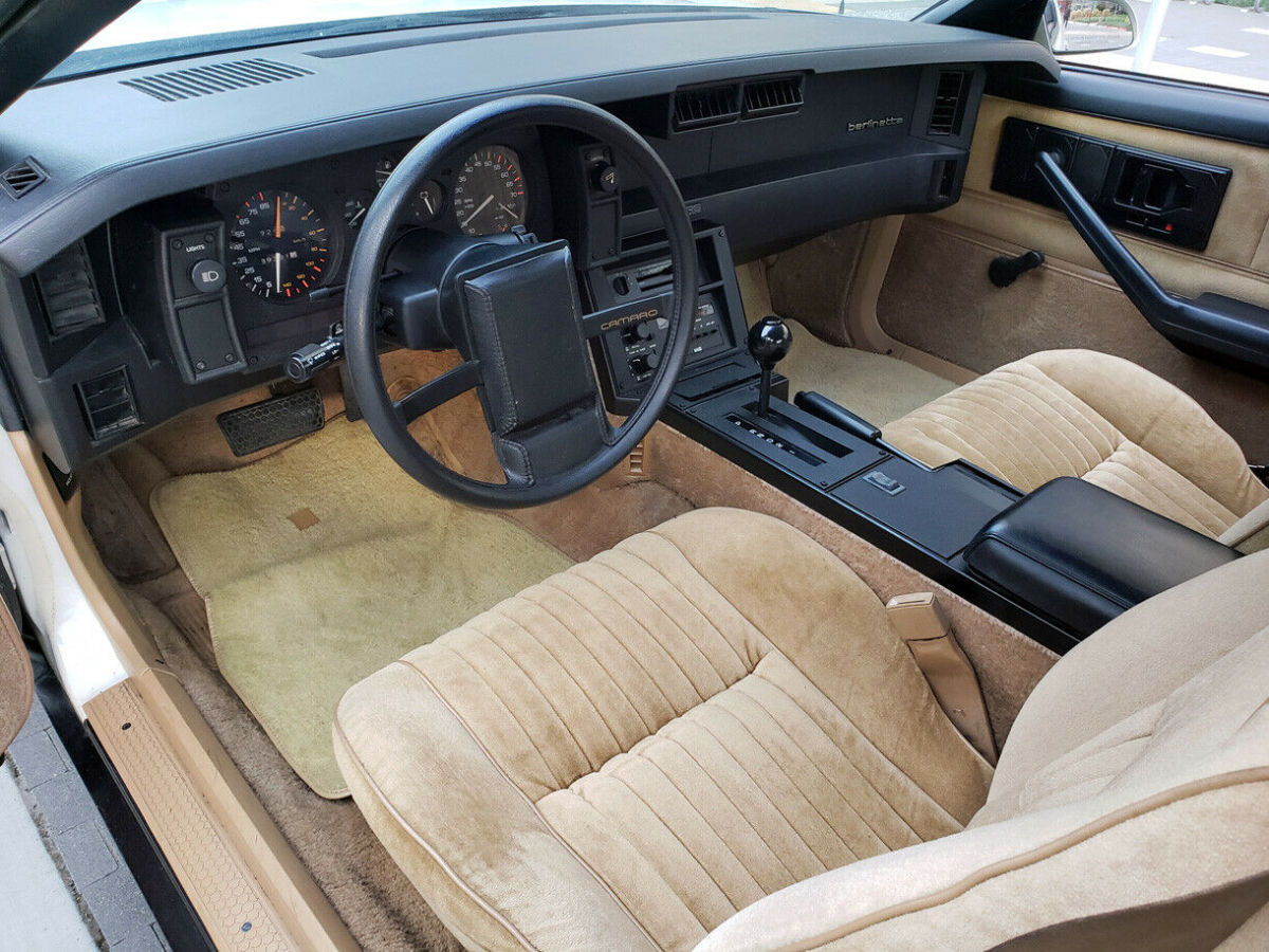 1983 Chevrolet Camaro BERLINETTA - photo 8