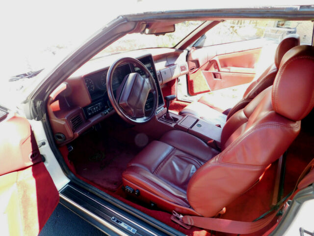 1993 Cadillac Allante 25k ORIGINAL MILES, NORTHSTAR PACKAGE - photo 9