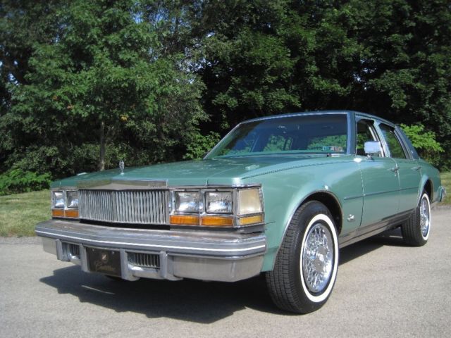 1977 Cadillac Seville - photo 12