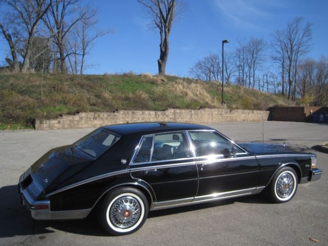 1984 Cadillac Seville - photo 4