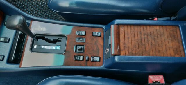 1989 Mercedes-Benz 500-Series 560 SEL - photo 12