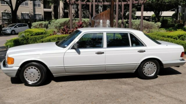 1989 Mercedes-Benz 500-Series 560 SEL - photo 2