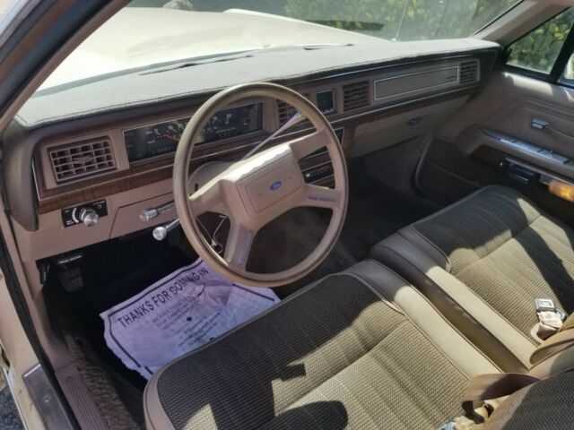 1989 Ford Crown Victoria LTD - photo 6