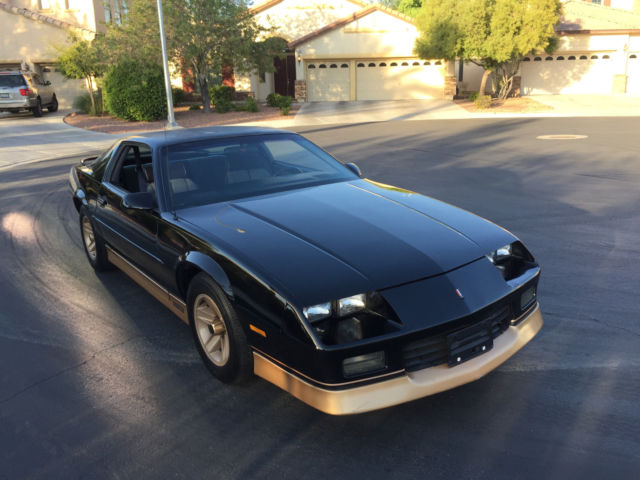 1988 Chevrolet Camaro - photo 2