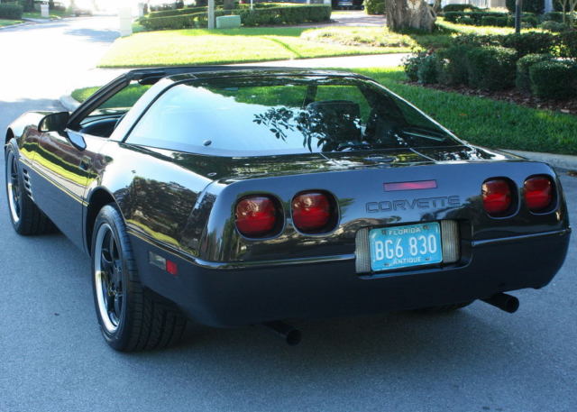1991 Chevrolet Corvette TWO TOP LIFT OFF - ONE OWNER - 27K MI
