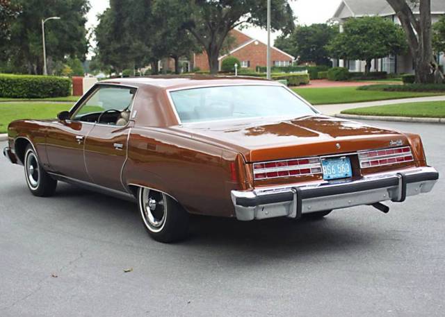 1974 Pontiac Bonneville GRANDVILLE - 455 V-8 - 44K MILES - photo 2