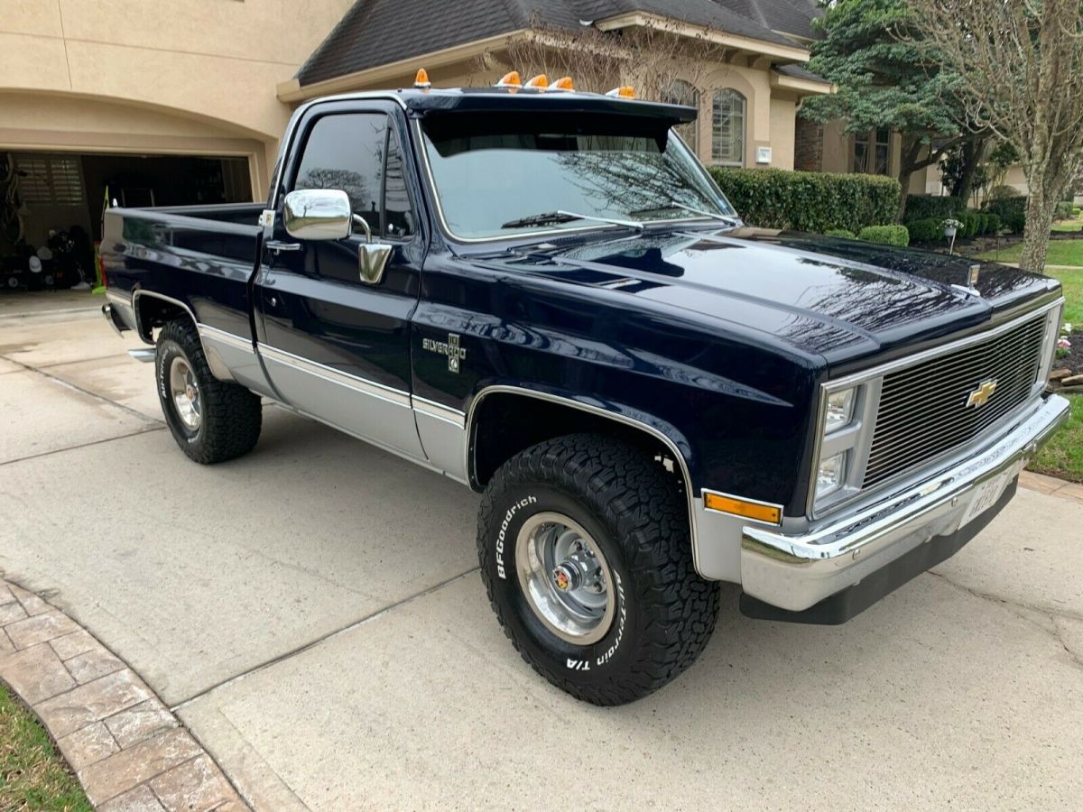 1985 Chevrolet C/K Pickup 1500 - photo 11