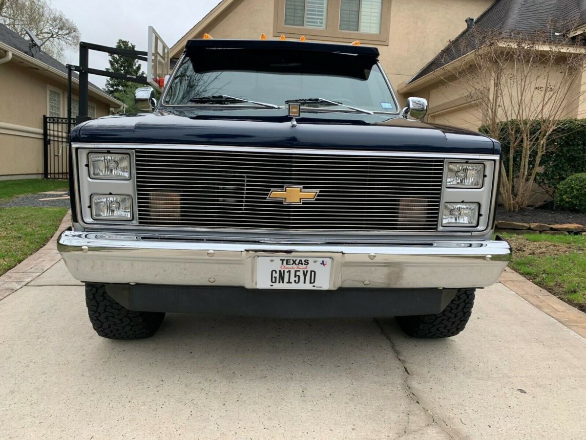 1985 Chevrolet C/K Pickup 1500 - photo 12