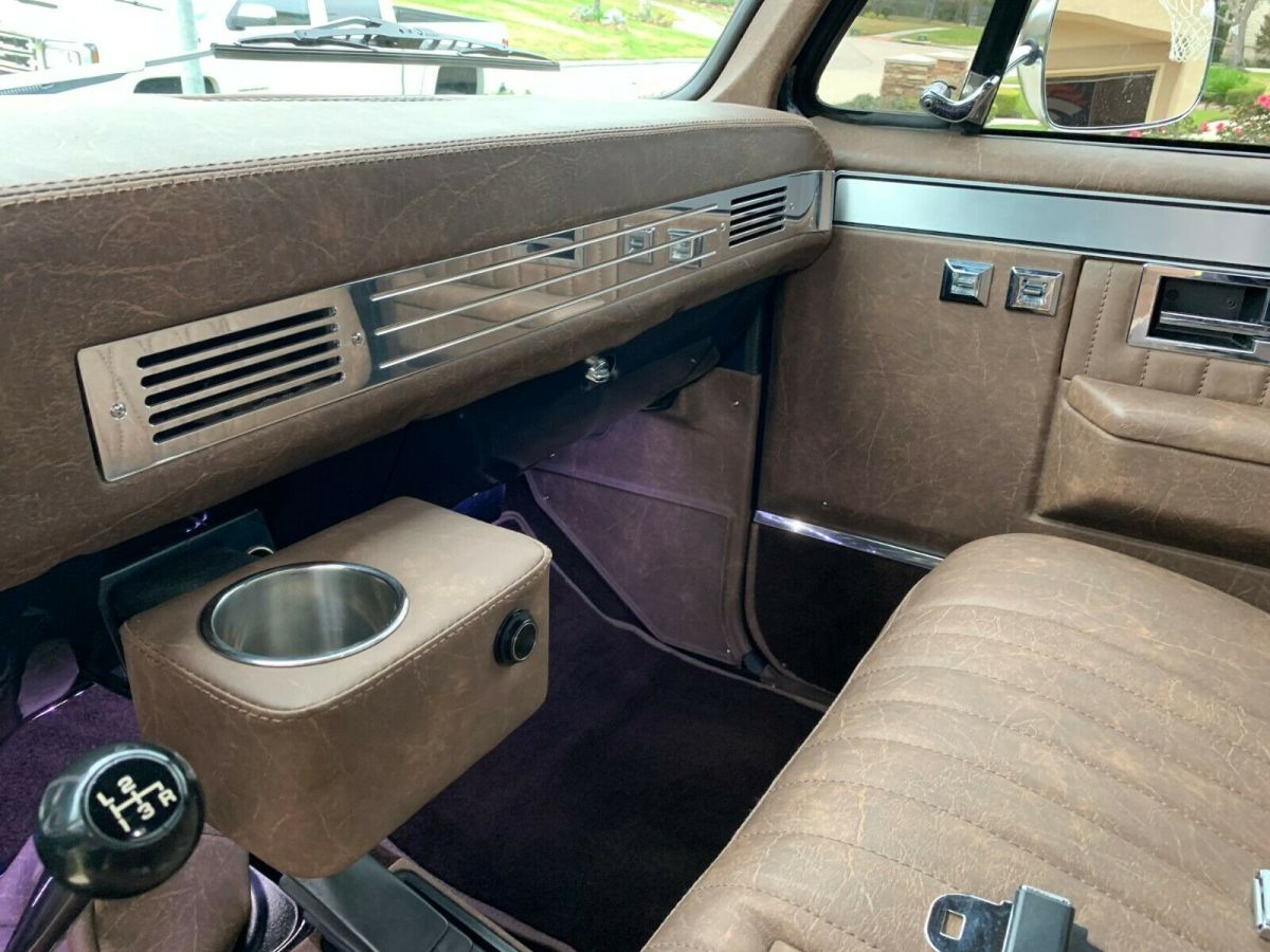 1985 Chevrolet C/K Pickup 1500 - photo 3