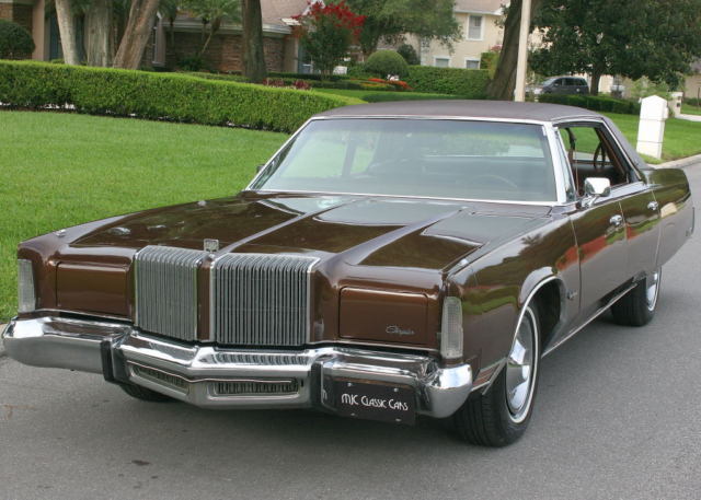 1976 Chrysler New Yorker Brougham - photo 2