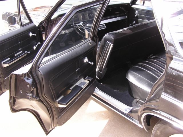 1966 Chevrolet Impala - photo 9