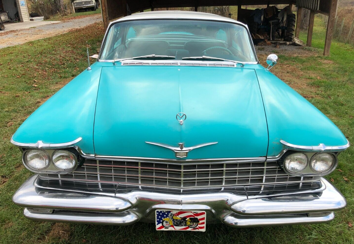 1957 Chrysler Imperial - photo 3