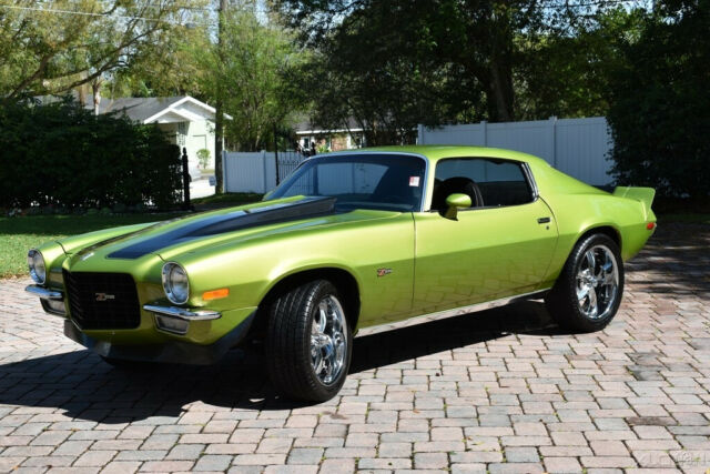 1973 Chevrolet Camaro Z28 350 V8 Power Steering & Brakes Restored - photo 2