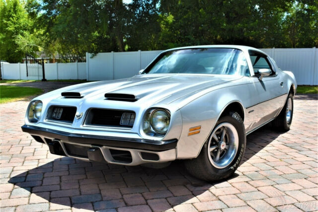 1975 Pontiac Firebird 350 4bbl 71k actual miles! - photo 3