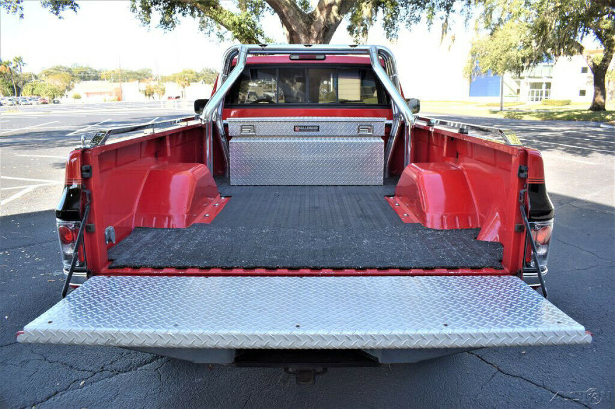 1985 Chevrolet C10 Silverado 4x4 Lots of Upgrades - photo 10