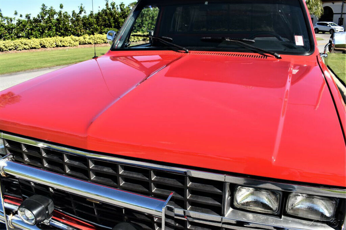 1985 Chevrolet C10 Silverado 4x4 Lots of Upgrades - photo 7