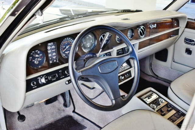 1989 Bentley Eight Clean Carfax - photo 13
