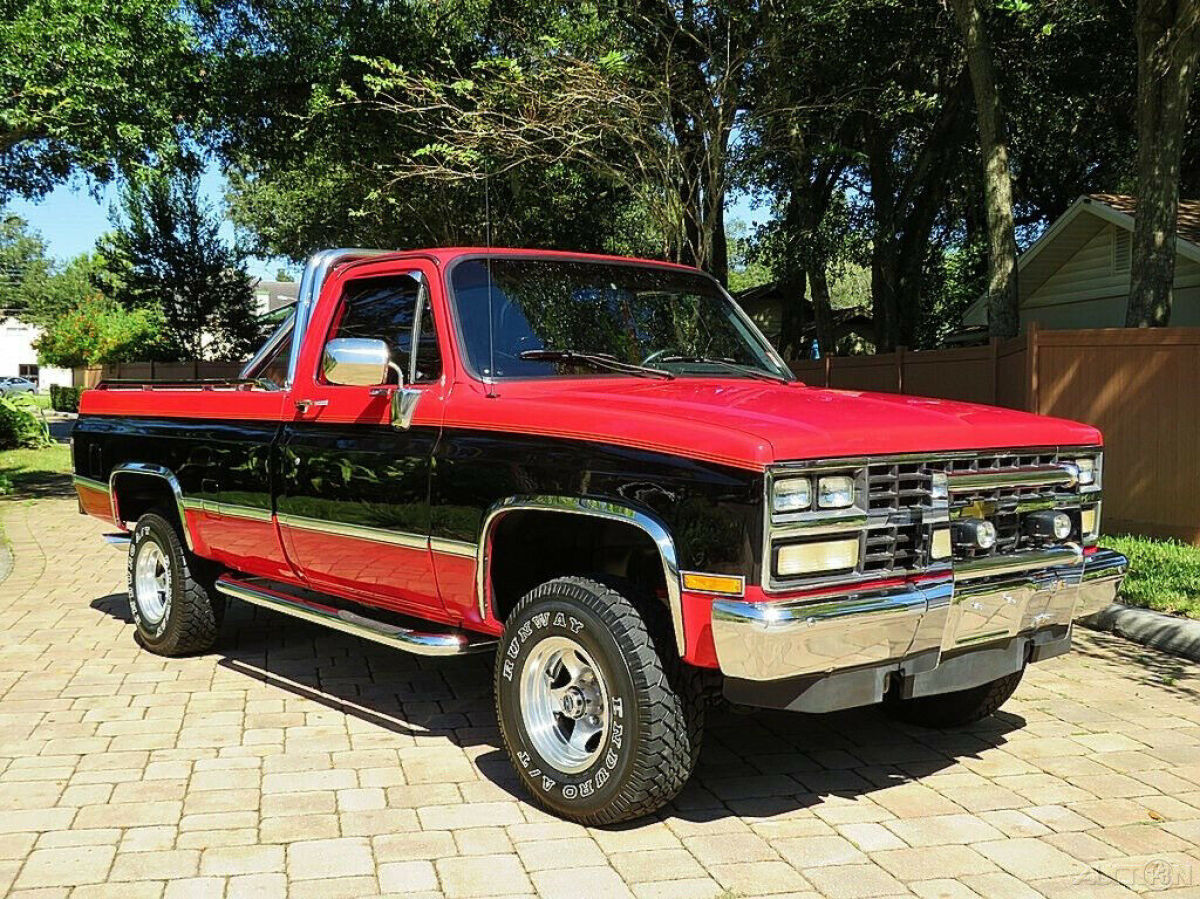 1985 Chevrolet C10 Silverado 4x4 Lots of Upgrades - photo 5