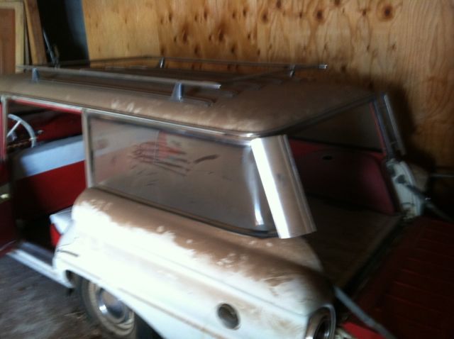 1960 Ford Falcon Wagon, Deluxe Trim Package - photo 3