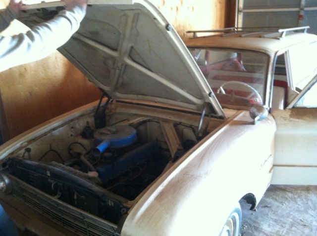 1960 Ford Falcon Wagon, Deluxe Trim Package - photo 8