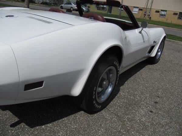 1974 Chevrolet Corvette Red Leather - photo 10