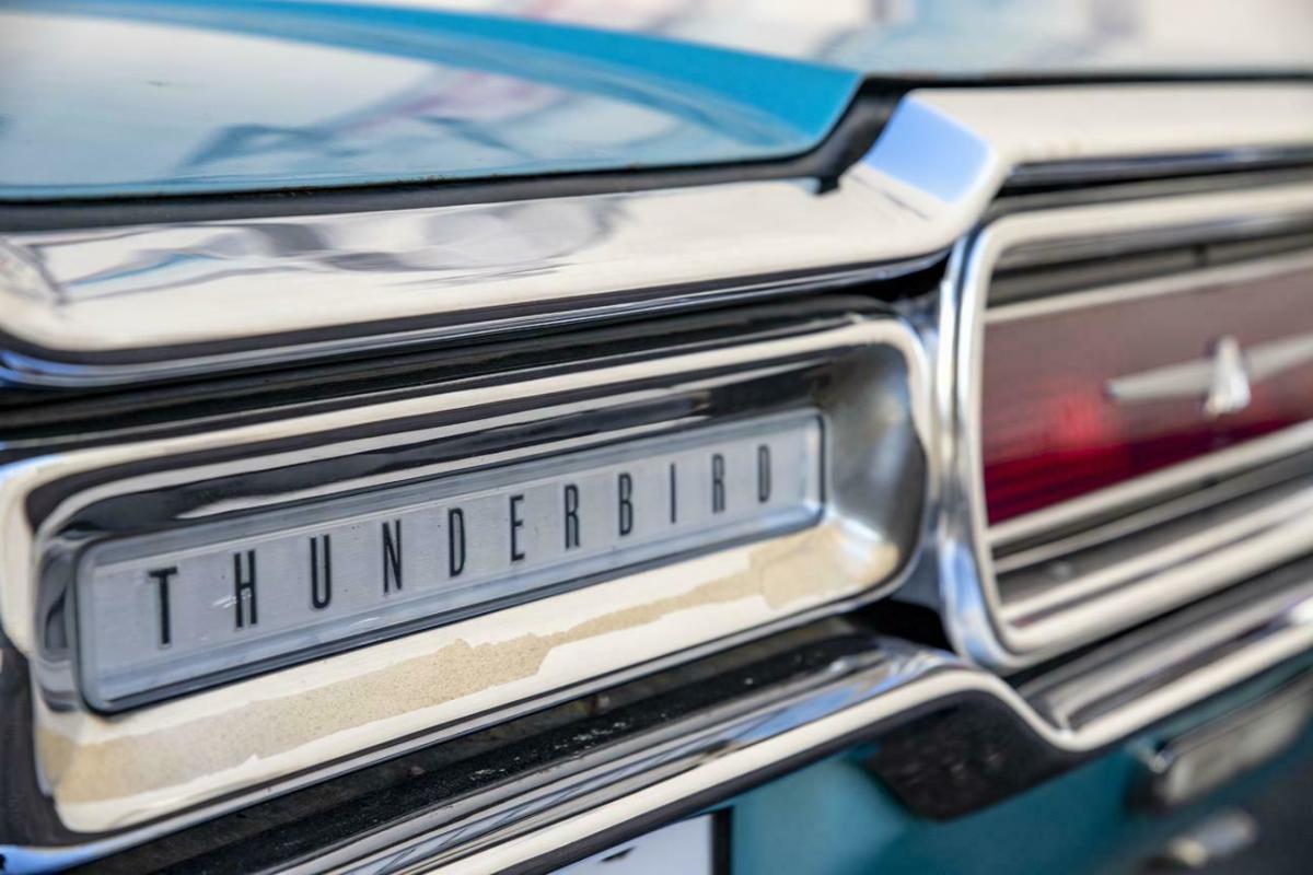 1964 Ford THUNDERBIRLD CONVERTIBLE - photo 2