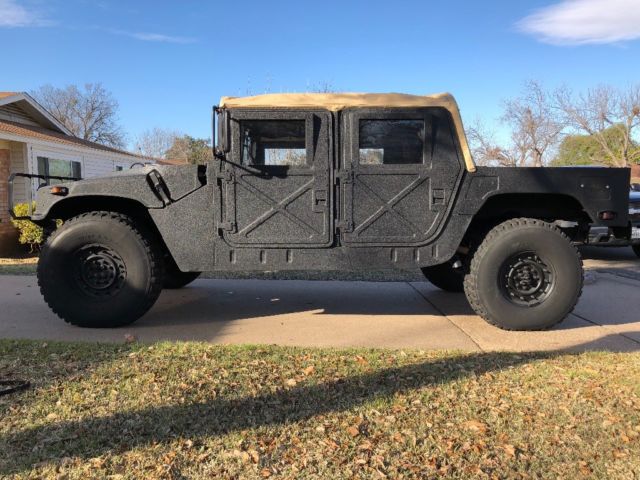 1900 Hummer H1/Humvee - photo 3