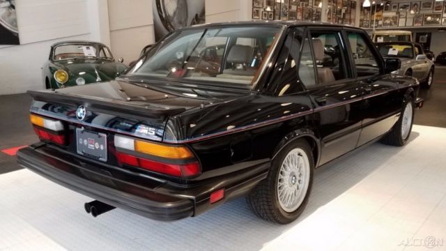 1988 BMW M5 Base Sedan 4-Door - photo 6