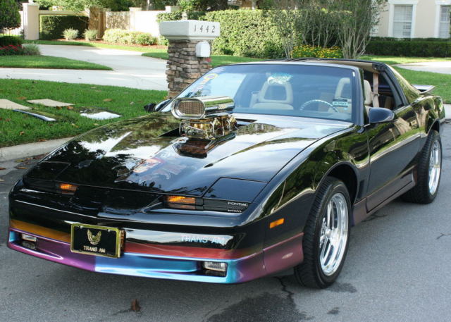 1986 Pontiac Trans Am TTOP SHOW CAR - 1,200 MILES - photo 2