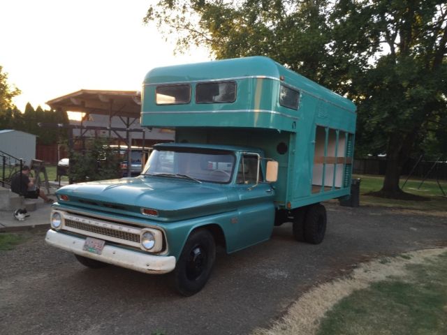 1966 Chevrolet C-10 C-30 - photo 2
