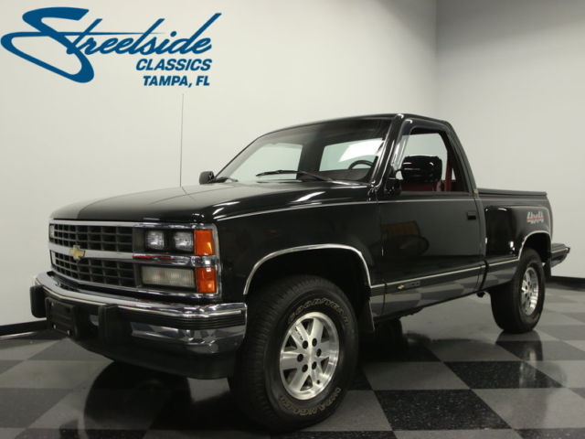 INCREDIBLE TIME CAPSULE, 23K ACTUAL MILES, 5.7 FI V8, CLEAN HISTORY, LOOKS NEW!! 1988 Chevrolet Silverado Step Side