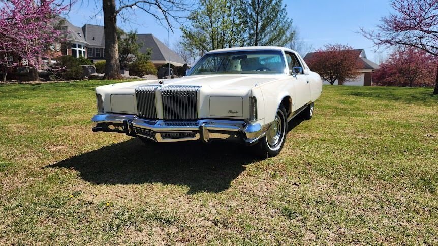 1977 Chrysler New Yorker - photo 3
